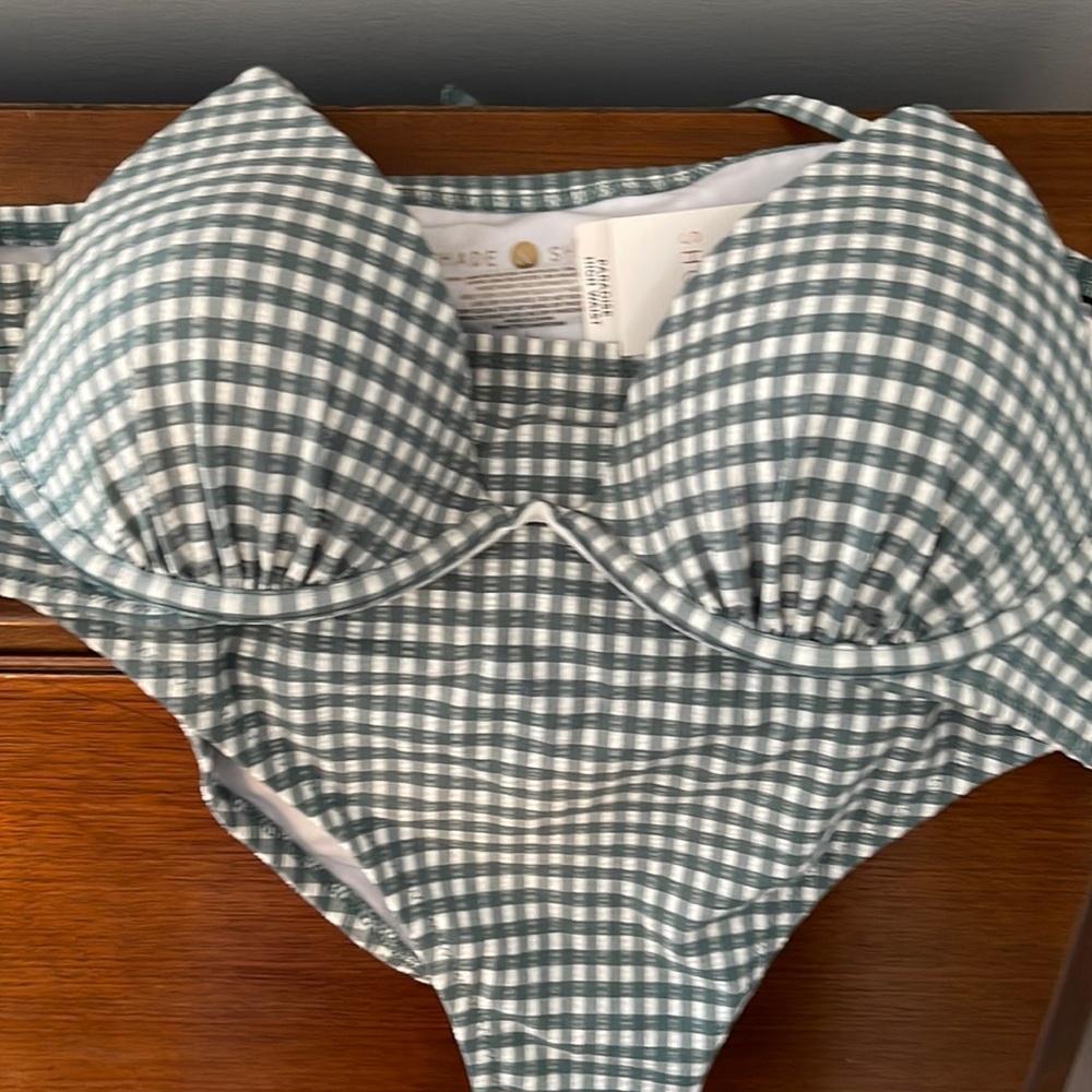 NWT shade and shore green check bikini size 36B and L bottoms